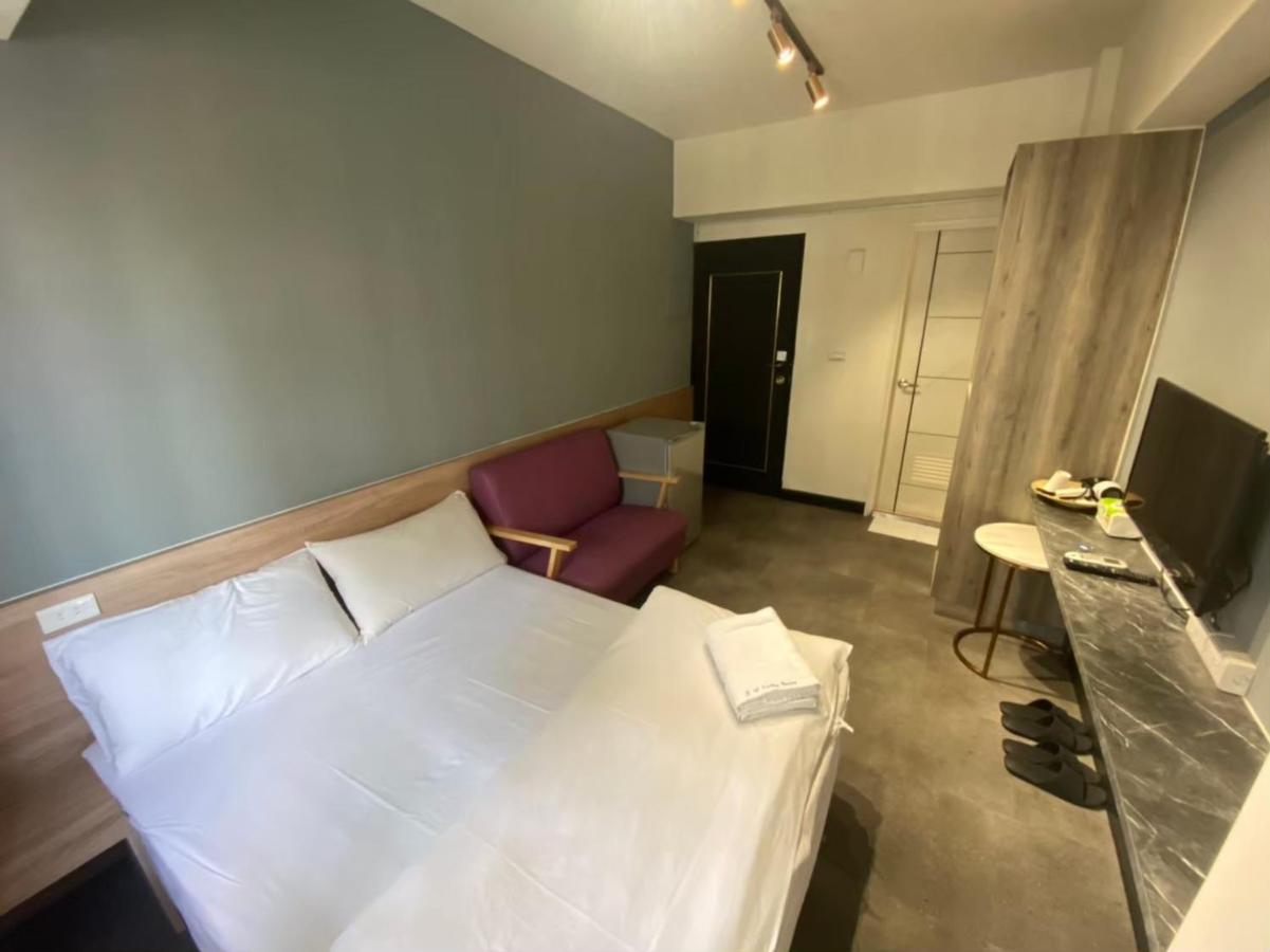 Fengjia Gift Box Homestay Taichung Exterior foto